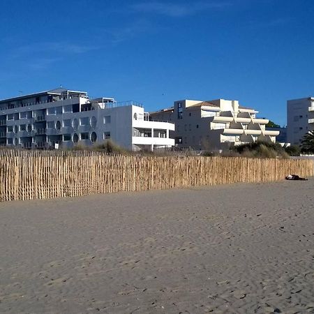 As14629 - P2 Mezzanine Avec Vue Mer Laterale, Dans Une Residence Sur Plage Avec Parking Prive Ле-Гро-дю-Руа Экстерьер фото